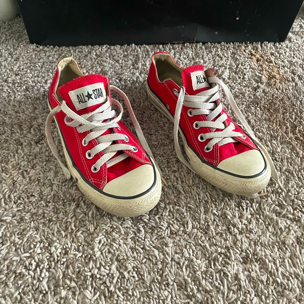 Red Converse
